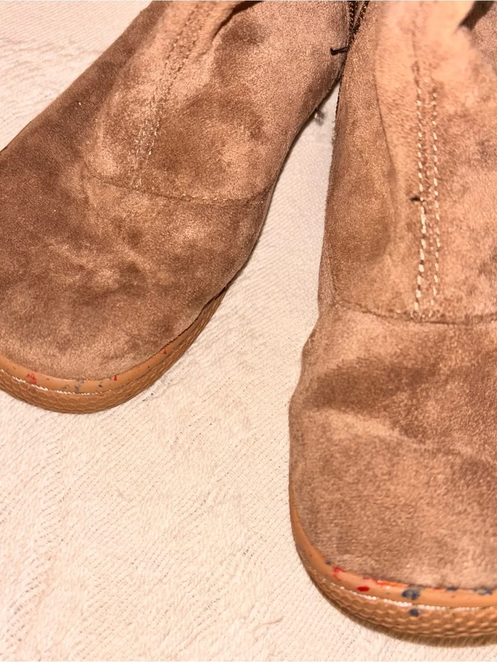 Livie & Luca Neve Brown Suede Bow boots size 1